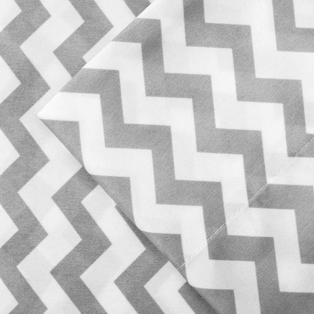 1500 Supreme Collection Bed Sheets - Luxury Bed Sheet Set with Deep Pocket Wrinkle Free Hypoallergenic Bedding - 4 Piece Sheets - Chevron Print- King, Gray