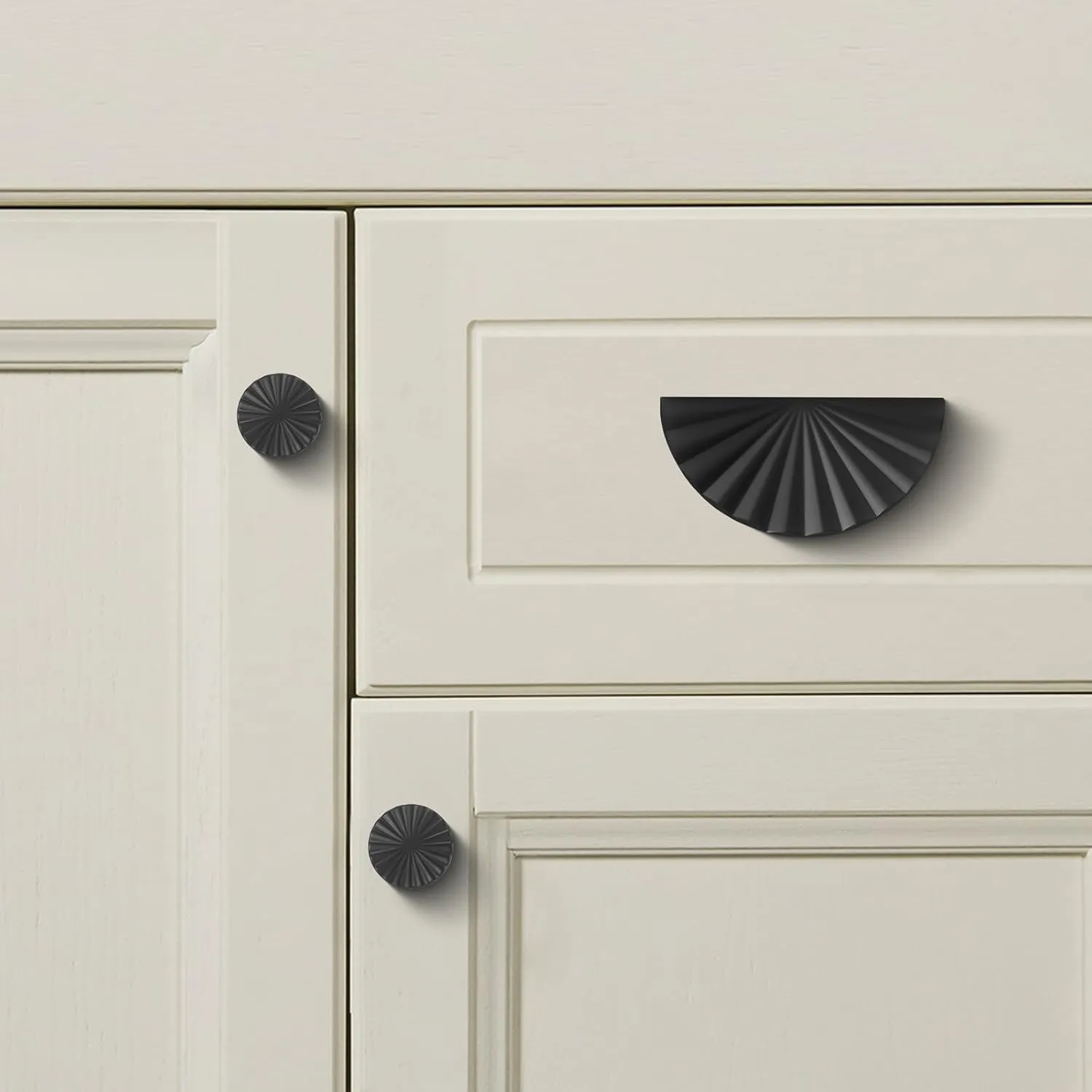 2 Pack 3 Inch (76mm) Matte Black Cabinet Pulls Cup Flat Drawer Handles Kitchen Cupboard Pull Bathroom Dresser Sunflower Handle Unique Hardware for Furniture Door Wardrobe Hardware TYH-MB-2