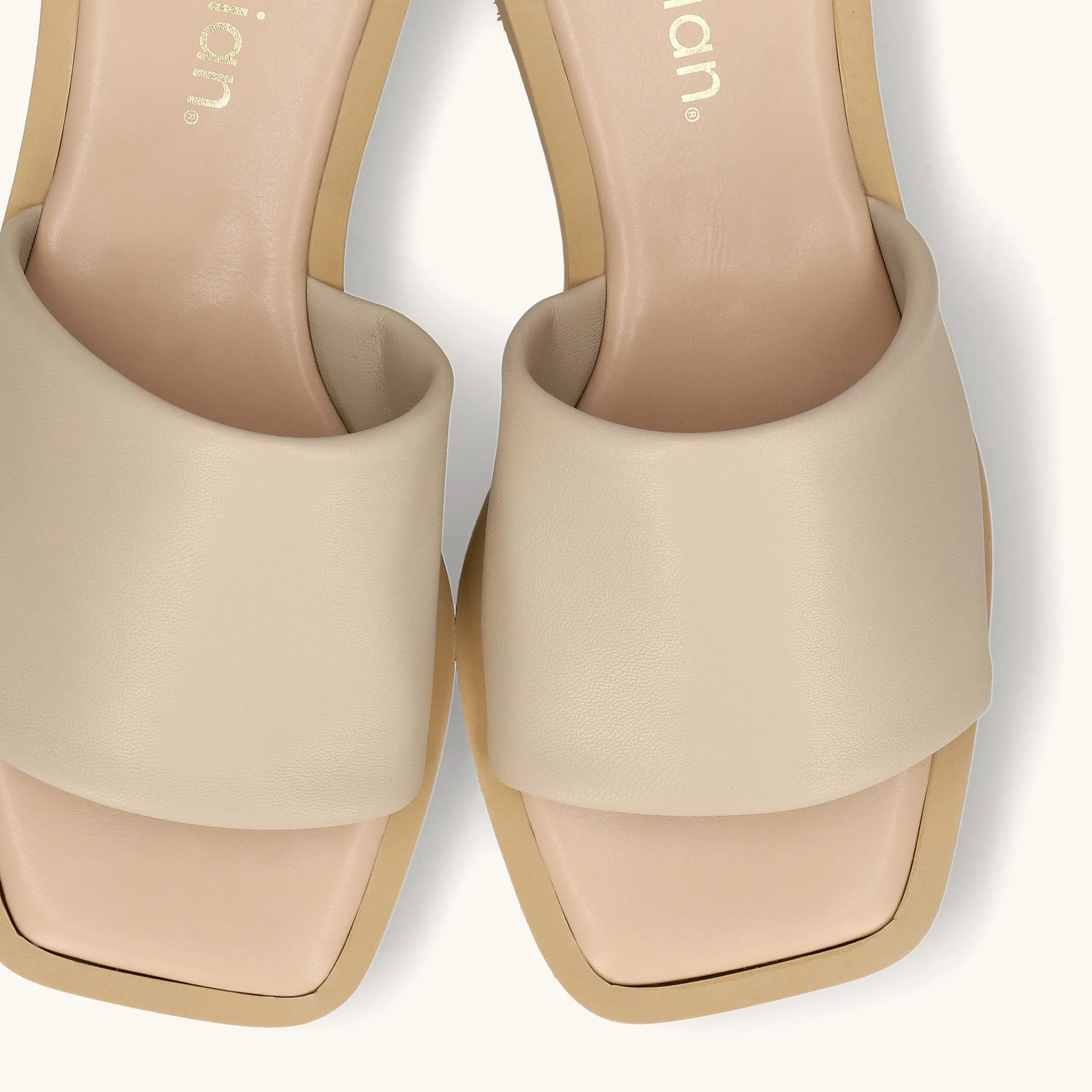 50% OFF [Unisex] Thick-soled platform sandals (m10bn05) Beige