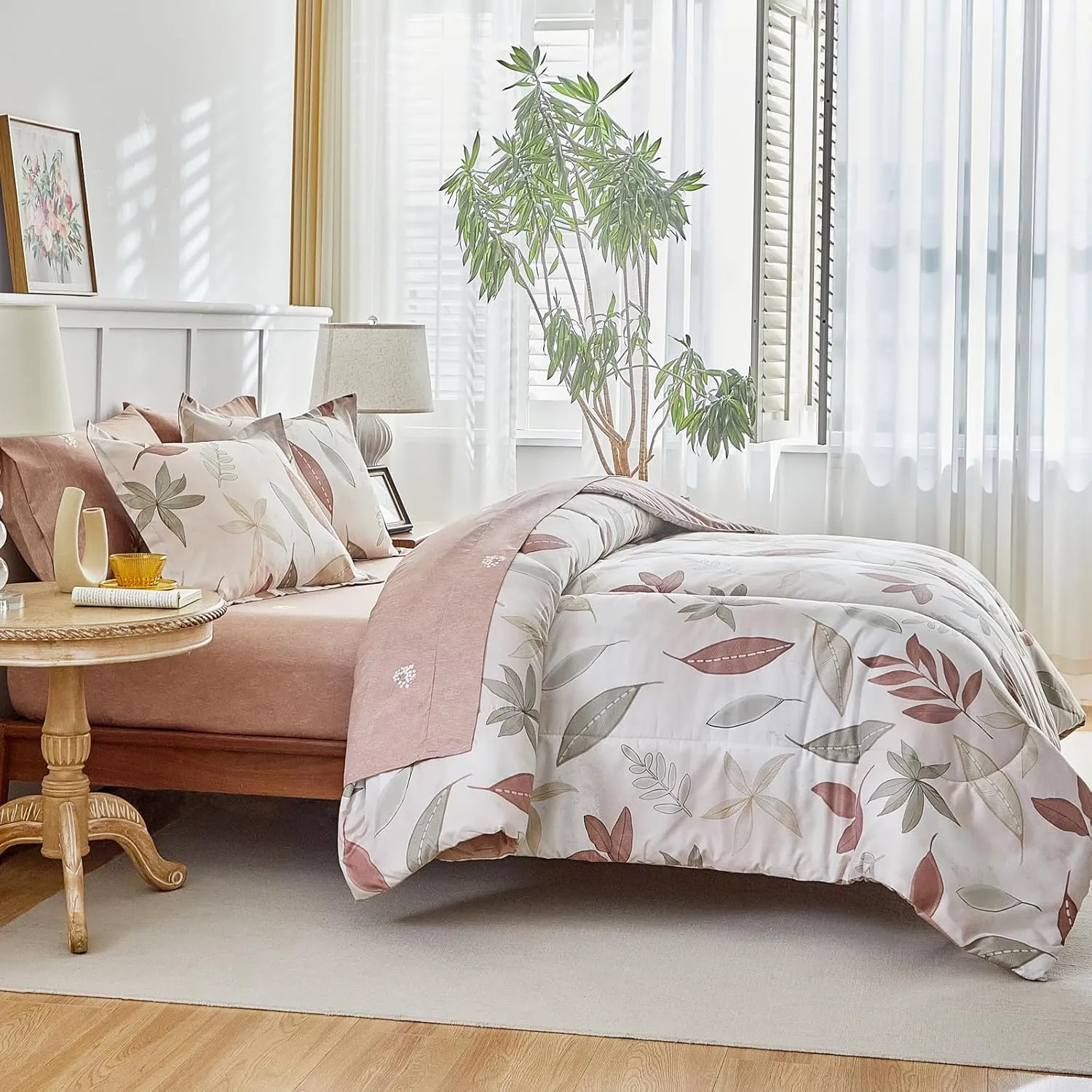 AIKASY 7-Piece Comforter Set Bed in a Bag, Beige Leaf Pattern Bedding Set with Comforter, Soft and Cozy All-Season Bedroom Decor (Queen, Beige)