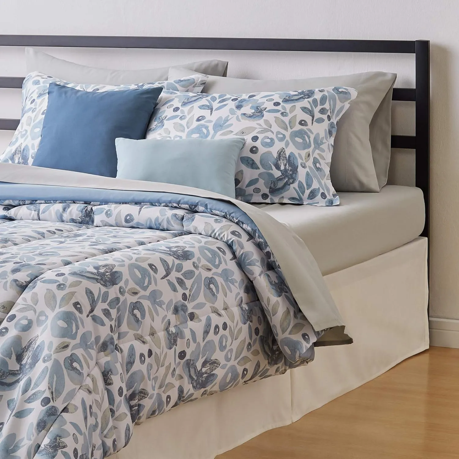 Amazon Basics Queen Comforter Set, Soft Microfiber, Machine Washable, Blue Watercolor Floral, 10-Piece
