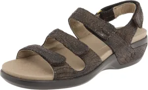 Aravon Women's Keri Wedge Sandal