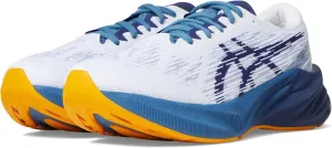 Asics Men's NOVABLAST 3 Running Shoes