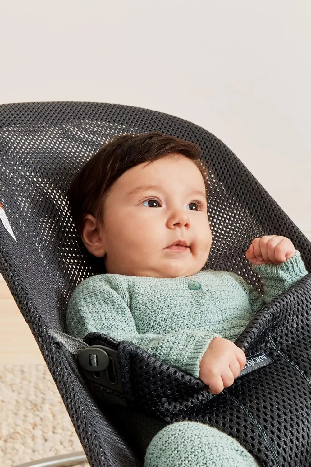 BabyBjörn Bouncer Bliss, Anthracite, Mesh | 2-in-1 Adjustable Baby Bouncer Seat and Toddler Chair, Newborn to Toddler (8-29 lbs), 4 positions, Lightweight & Portable