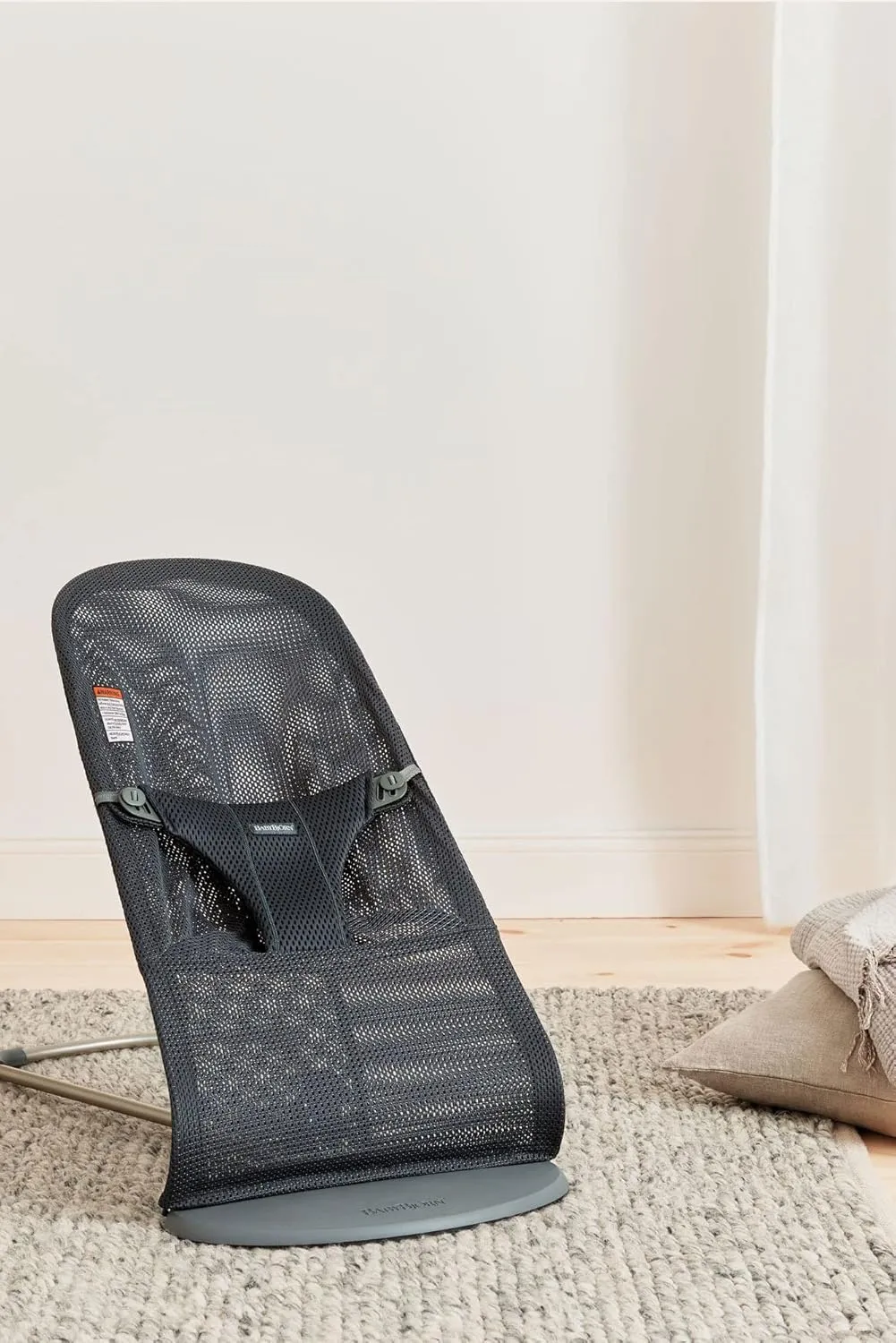 BabyBjörn Bouncer Bliss, Anthracite, Mesh | 2-in-1 Adjustable Baby Bouncer Seat and Toddler Chair, Newborn to Toddler (8-29 lbs), 4 positions, Lightweight & Portable