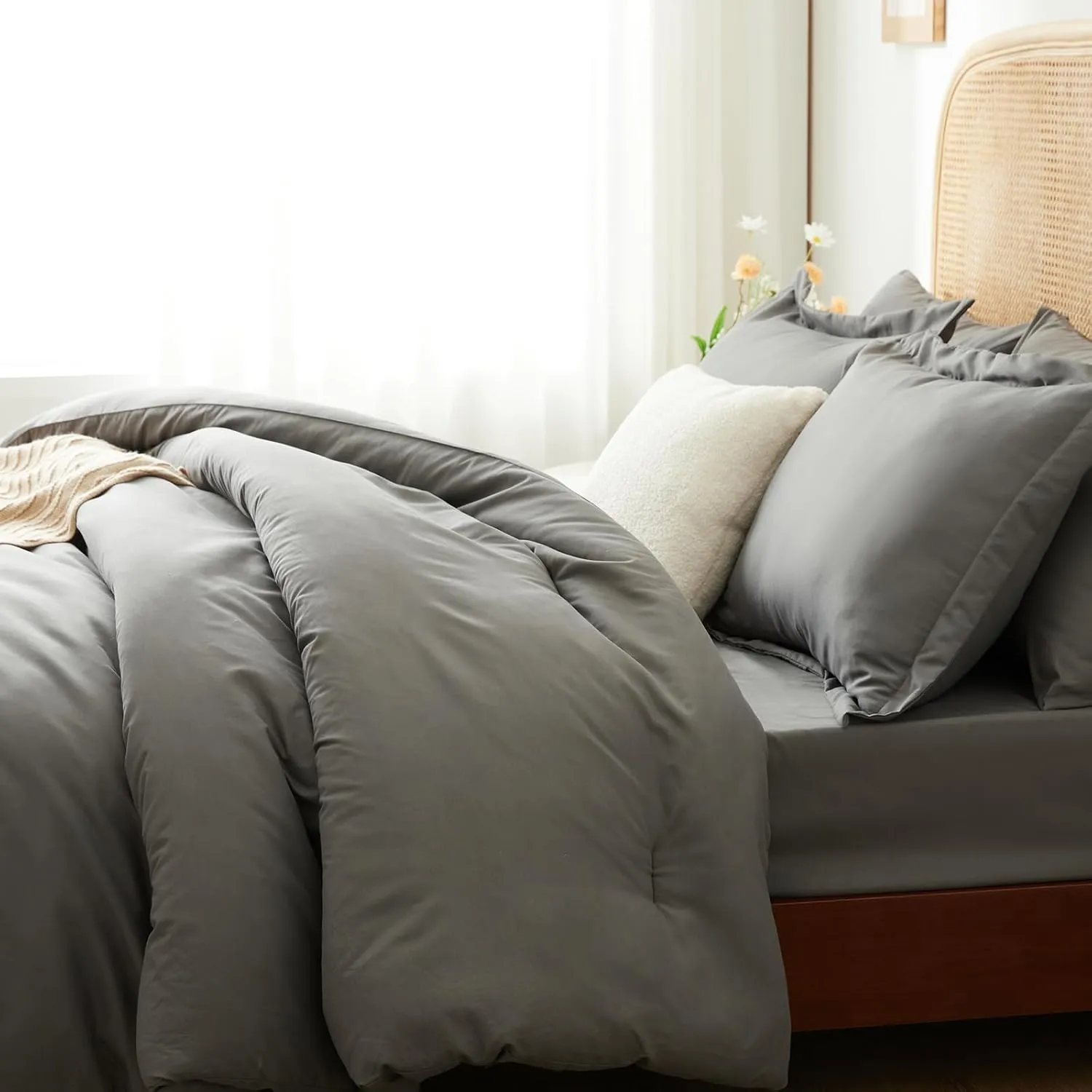 Bed in a Bag King Grey King Size Bed Set 7 Pieces King Bed in a Bag Set with Comforter, Fitted Sheets, Flat Sheets, Pillow Shams and Pillowcases