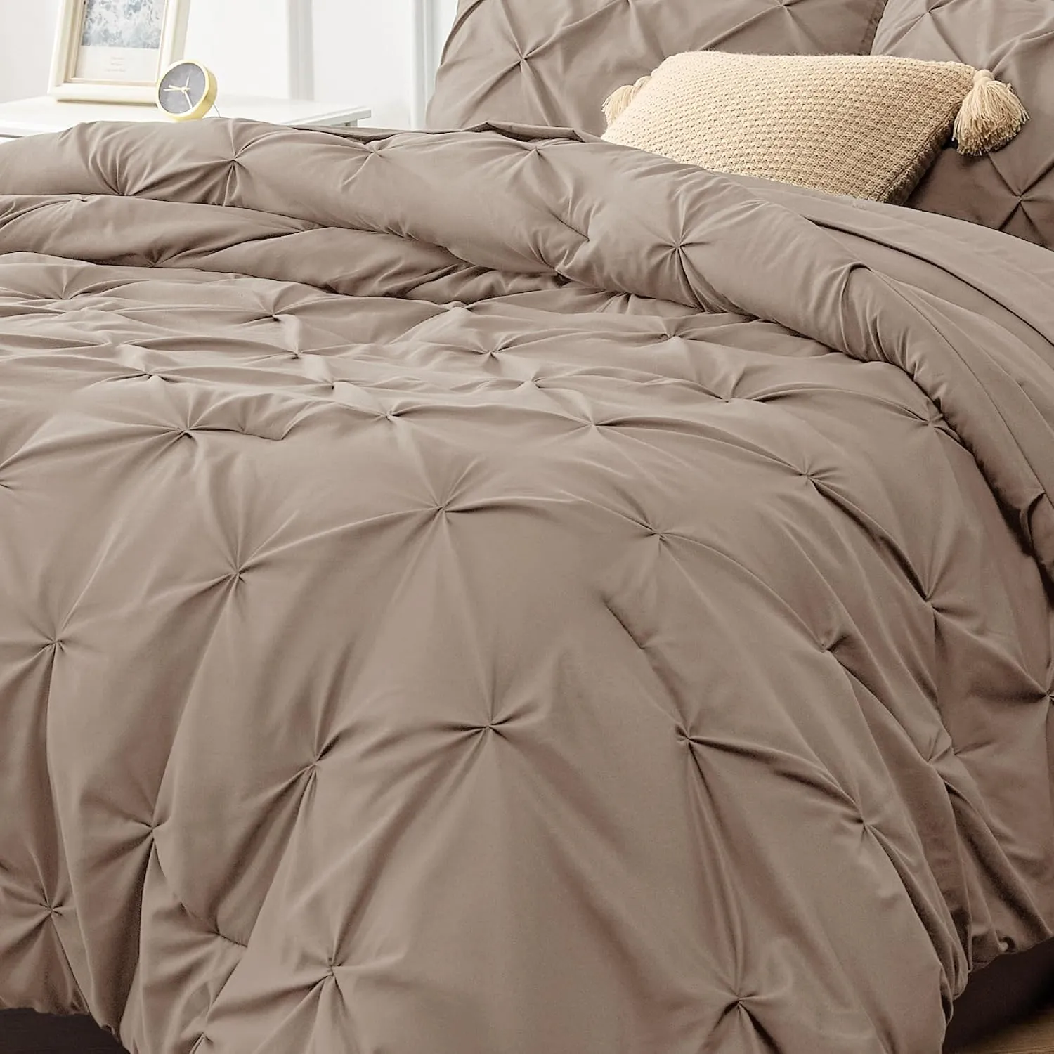 Bedsure King Size Comforter Set Khaki - Bed in a Bag King Size 7 Pieces, GentleSoft™ Pintuck Bed Set Gift for Family, Pinch Pleat Khaki Comforter with Sheets, Pillowcases & Shams