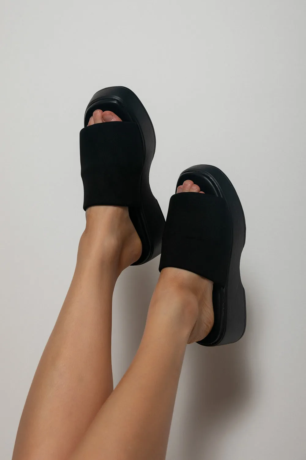 Billini: Naila Sandal