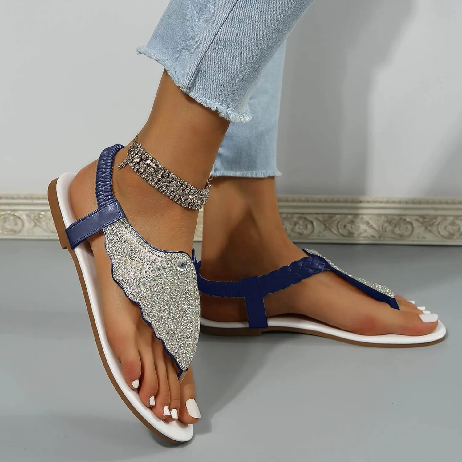 Boho T-Strap Flat Sandal for Women Stylish Rhinestone Thong Sandals Elastic Strap Beach Footwear for Summer Casual