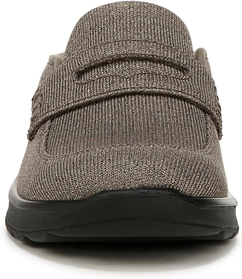 BZees Women's Classic Loafer