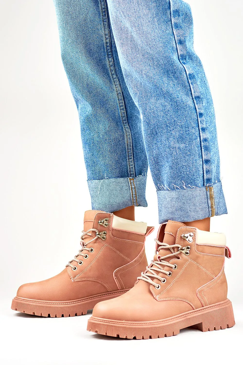 Chic Versatile & Comfortable Trapper Shoes