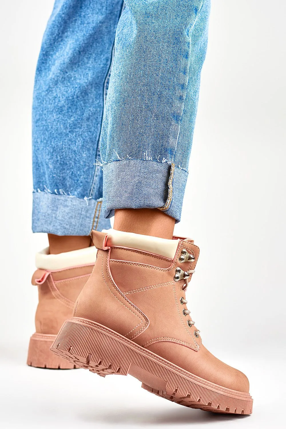 Chic Versatile & Comfortable Trapper Shoes