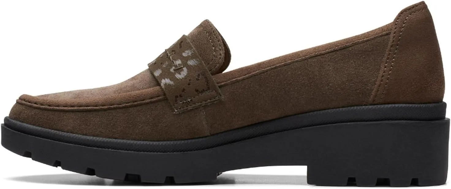 Clarks Women's Calla Ease Loafer Flat