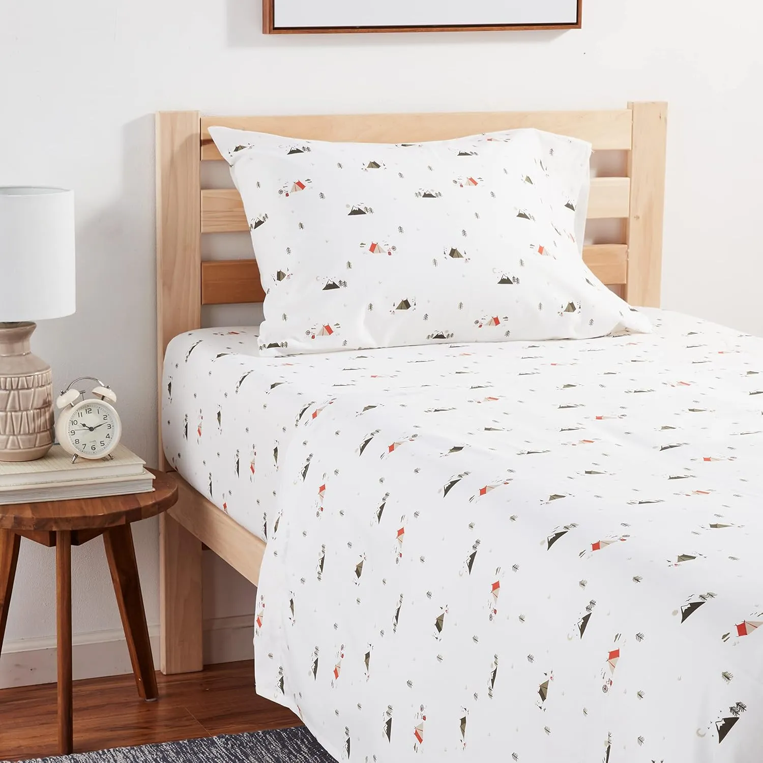 Eddie Bauer - Twin Sheet Set, Cotton Percale Bedding Set, Crisp & Cool Home Decor, Dorm Room Essentials (Cascade Camping White, Twin)