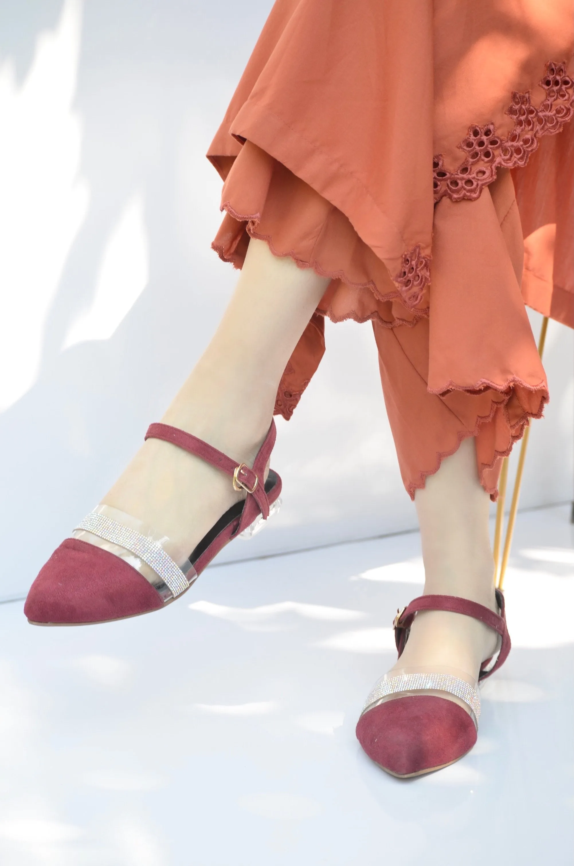 Elegant Burgundy Flat Sandals