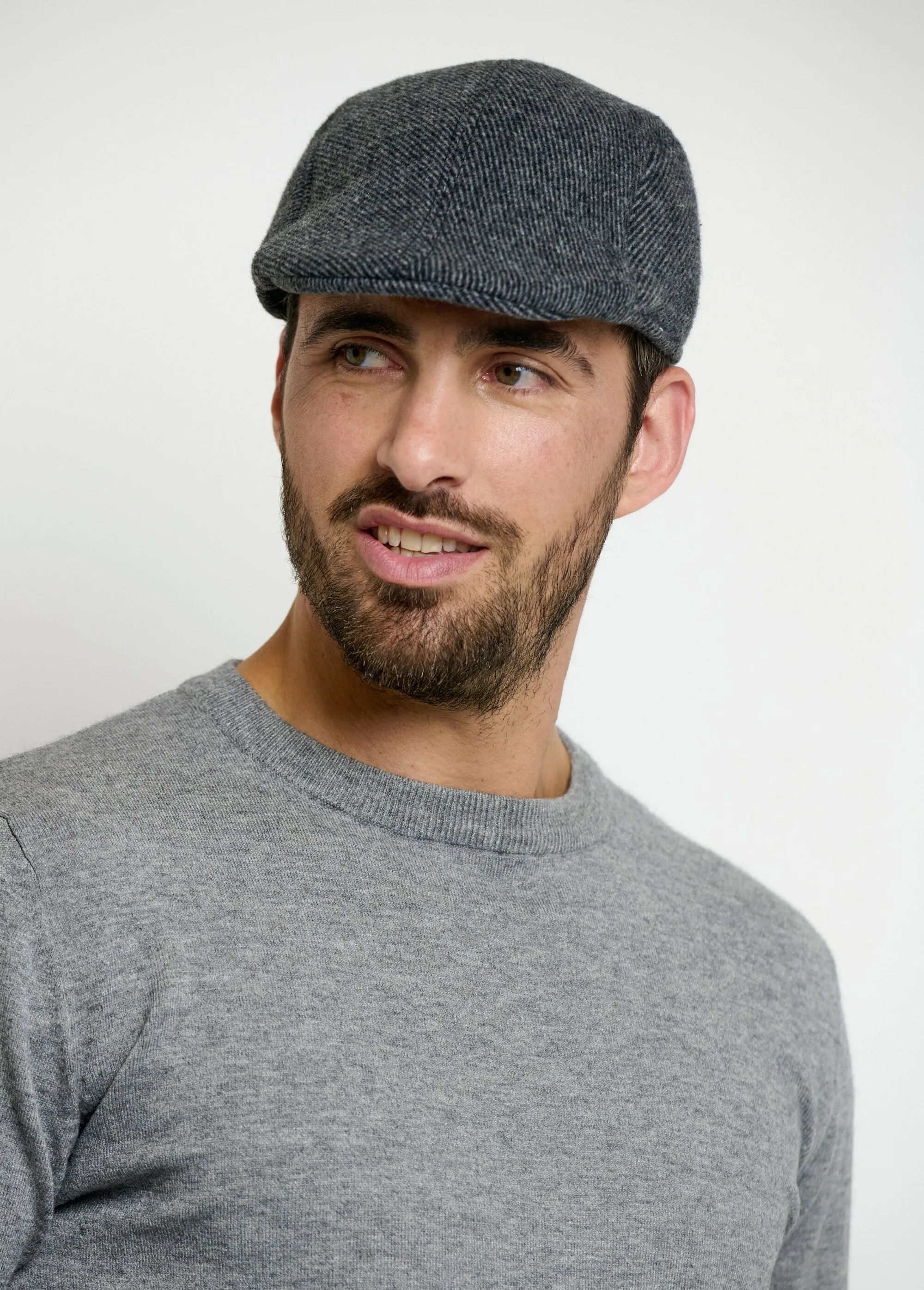 Flat cap in wool-look fabric