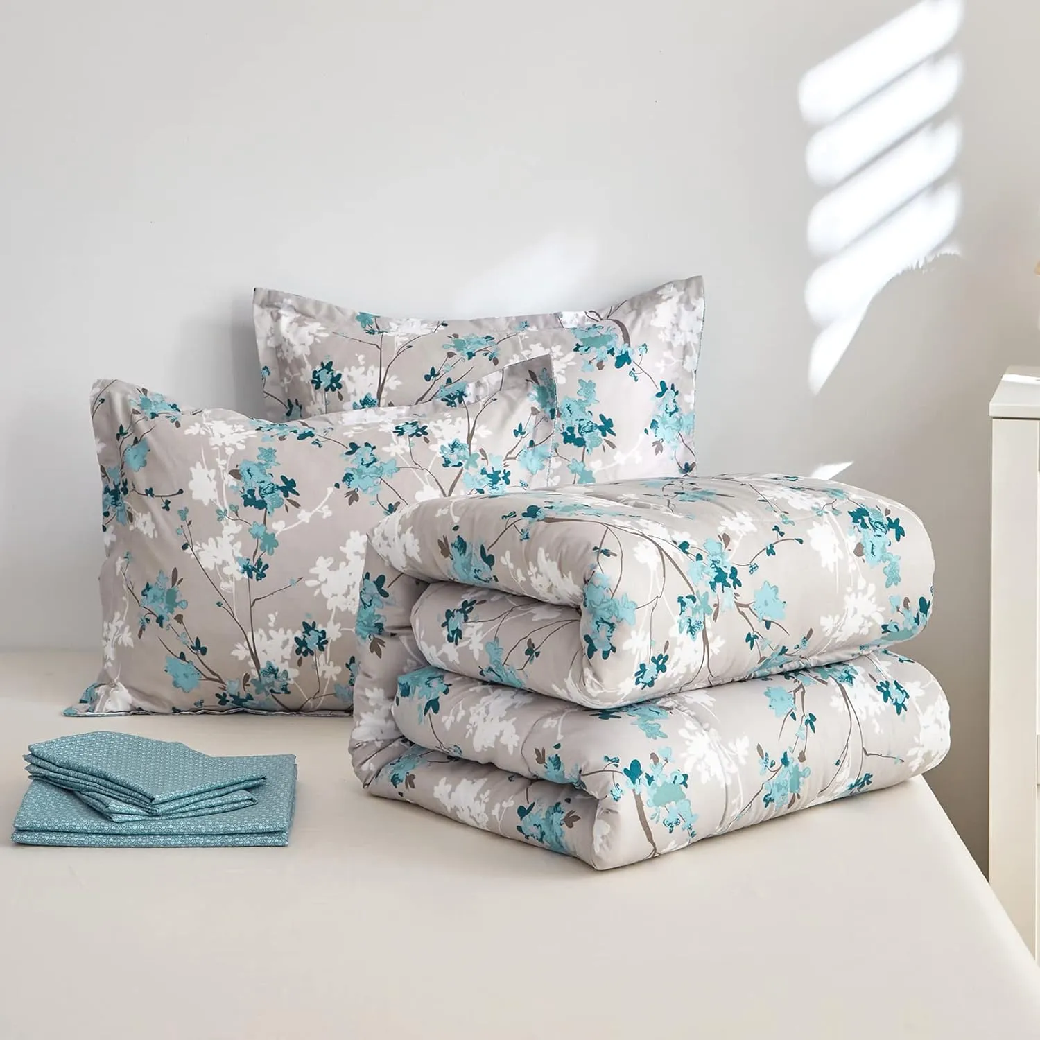 Flysheep Gray Botanical Bed in a Bag King Size 7 Pieces, Aqua Grey Leaves Elegant Floral Comforter Bedding Set All Season(1 Comforter, 1 Flat Sheet, 1 Fitted Sheet, 2 Pillow Shams and 2 Pillowcases)