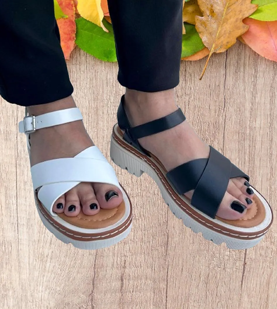 Forever Link Women's Chunky Heel Platform Sandals Lug Sole Open Toe with Buckle Ankle Strap, Black