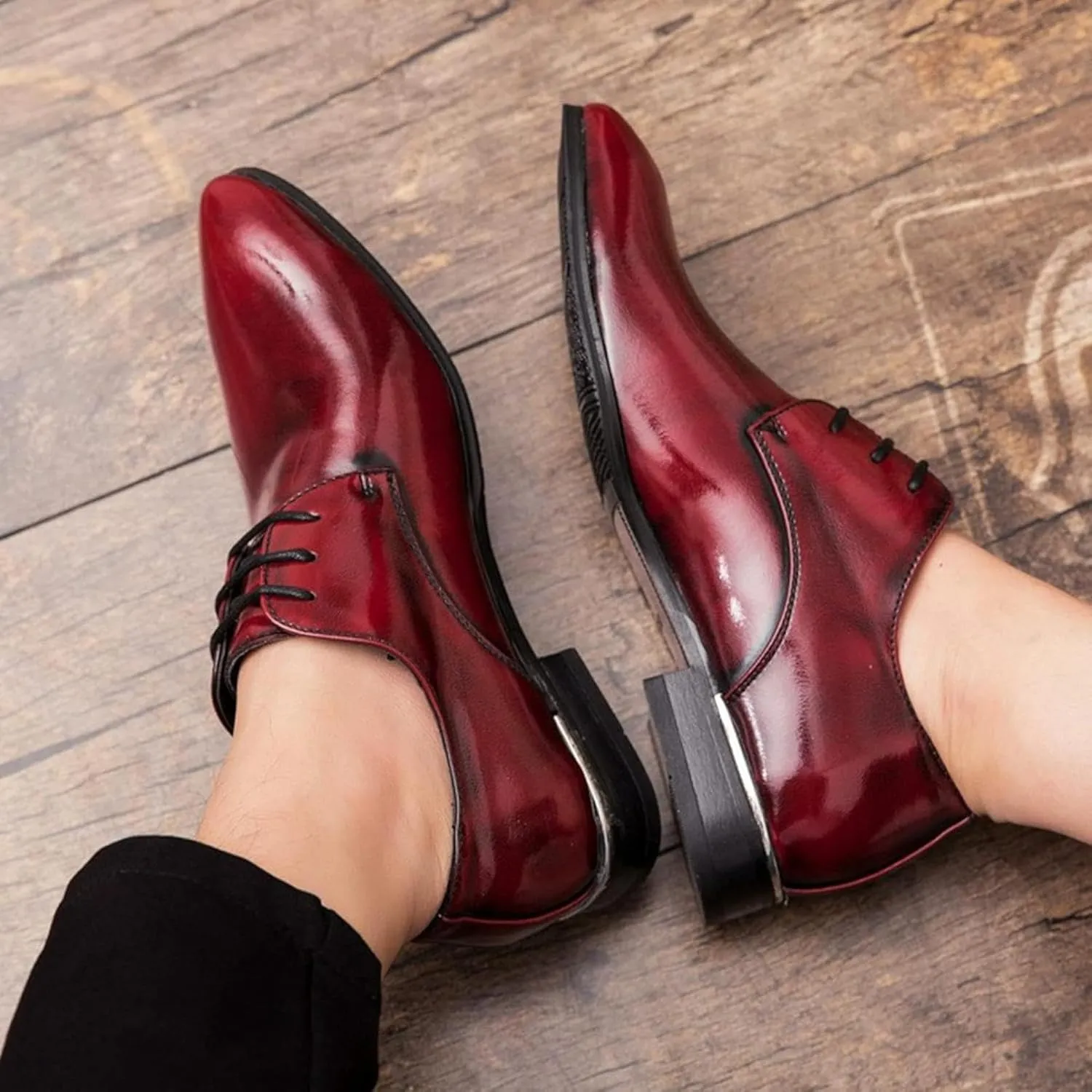 Formal Business Shoes for Men, Gentlemen, Patent Leather Pointed Oxford Shoes for Men, Casual and Versatile Dress Shoes