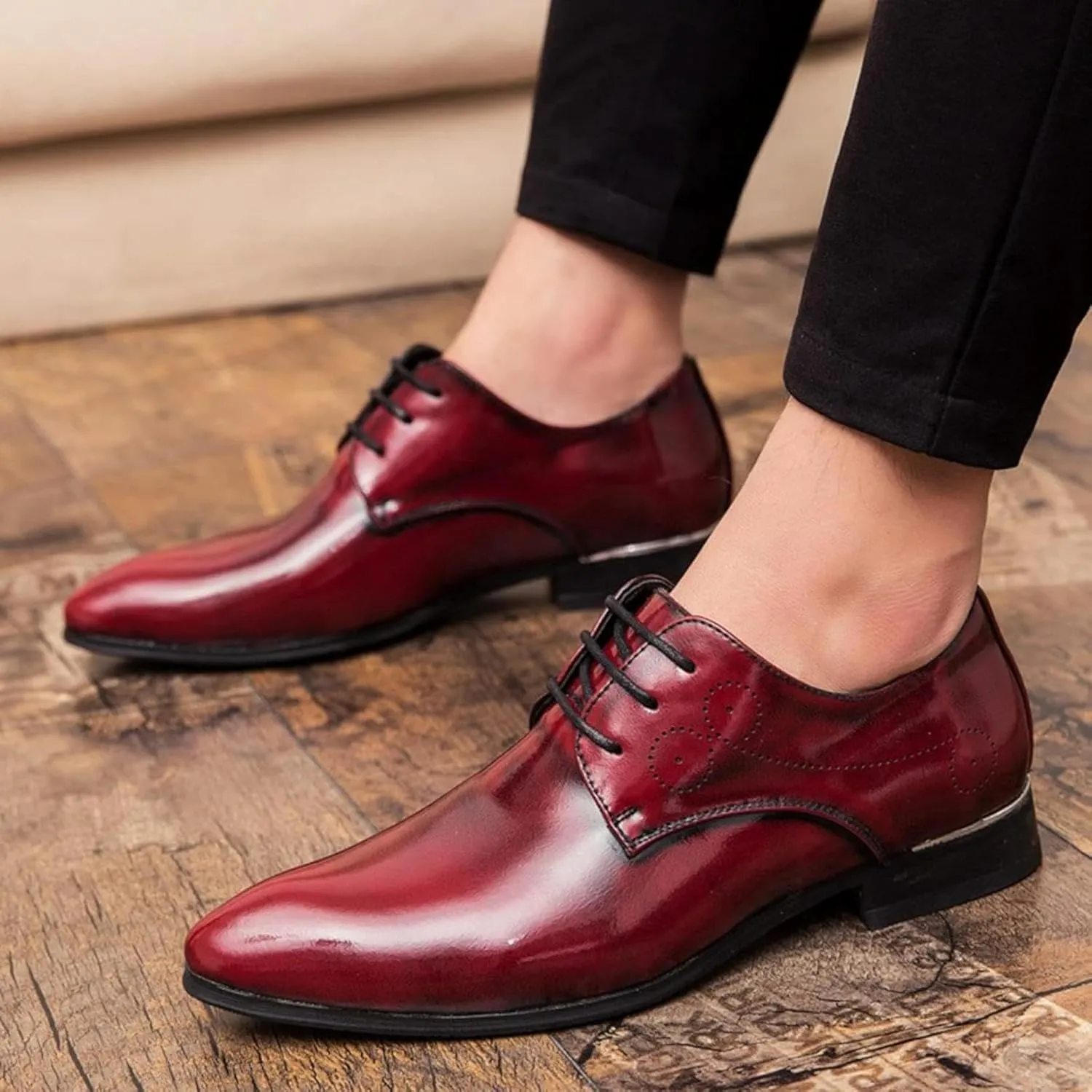 Formal Business Shoes for Men, Gentlemen, Patent Leather Pointed Oxford Shoes for Men, Casual and Versatile Dress Shoes