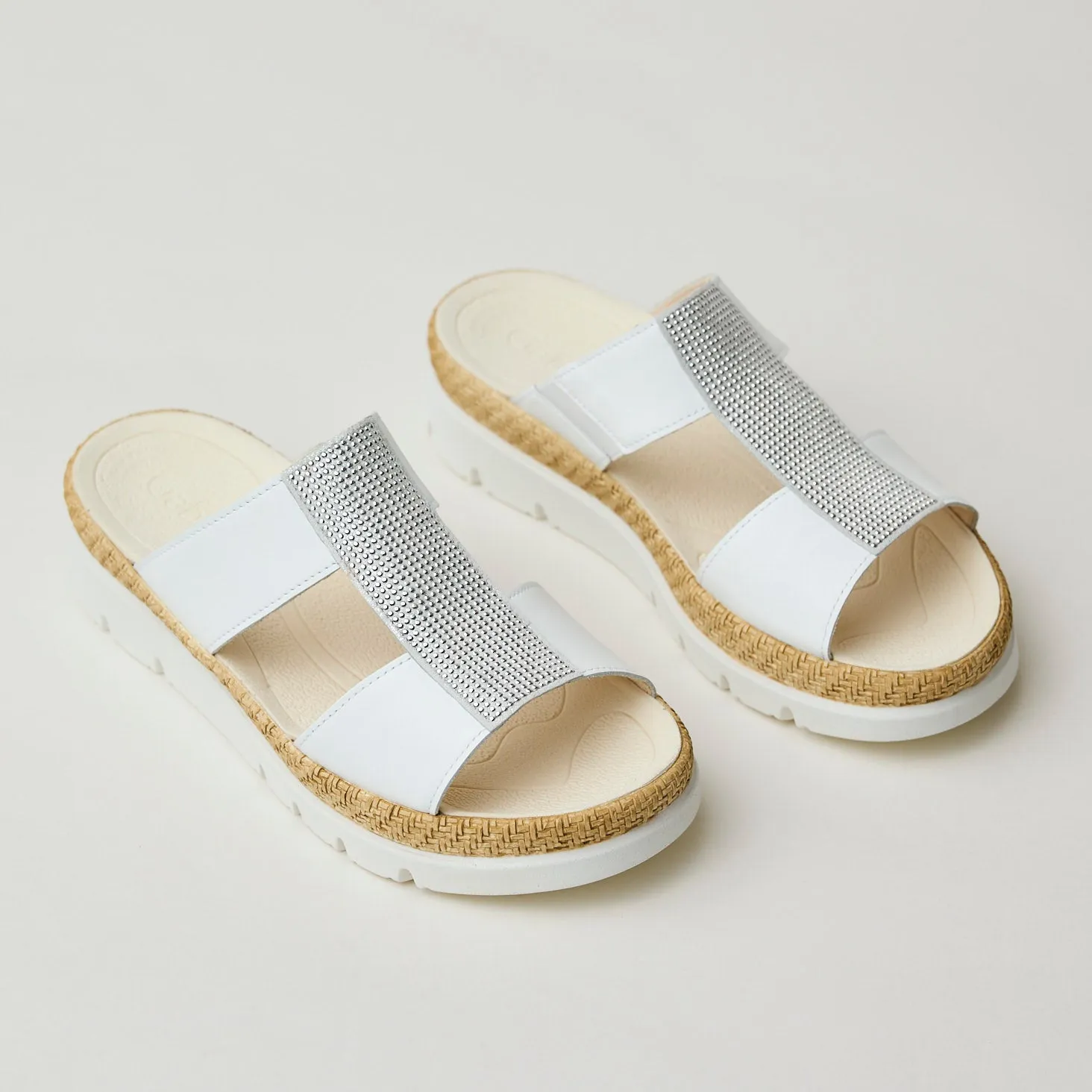 Gabor White Leather Sliders