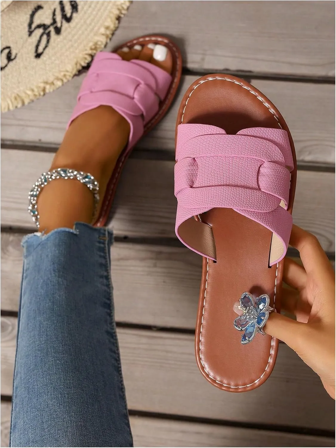 GORGLITTER Women's Open Toe Dressy Beach Sandal Trendy 2025 Comfy Flat Slide Summer Sandals