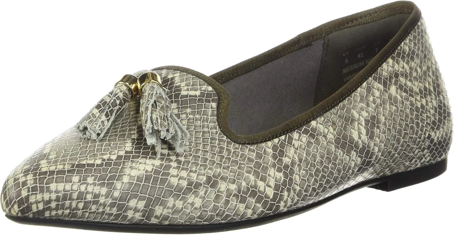 Hush Puppies Women's Sadie Tassel Slipon Loafer Flat