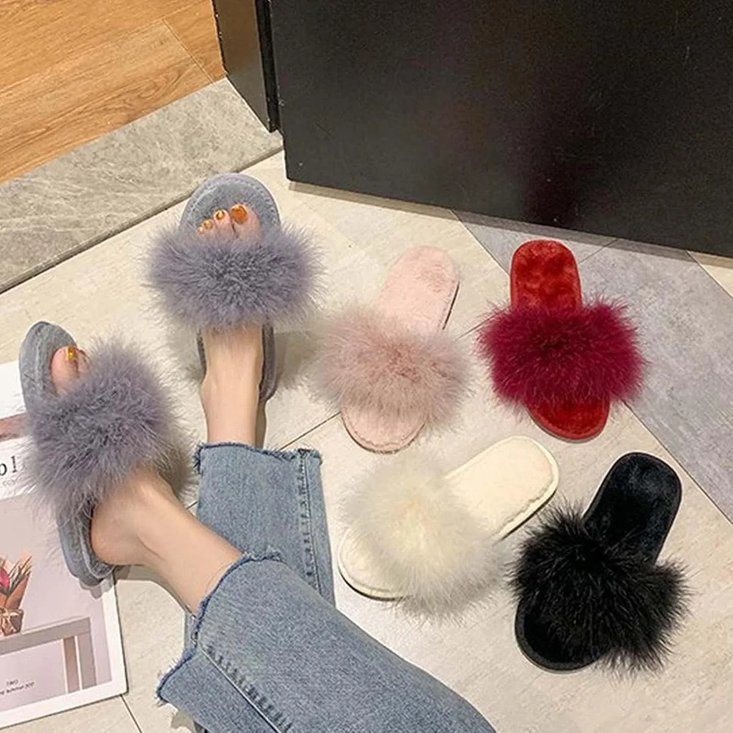 JOEupin Women's Furry Faux Fur Slippers Cozy Memory Foam House Slippers Soft Comfy Flat Slide Sandals Indoor
