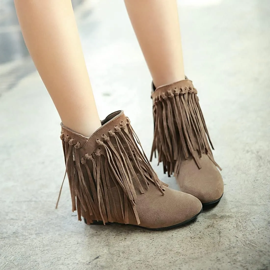 KiutSymo Womens Ankle Fringe Boots Round Toe Wide Calf Flat Tassel Boots Casual Hidden Wedge Heels Ankle Boots for Winter