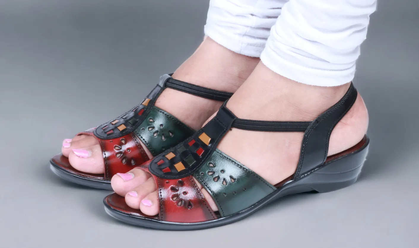 LADIES HEEL LEATHER SANDAL 996060