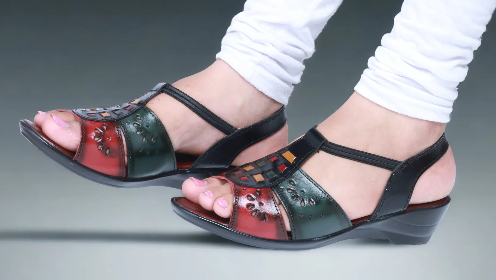 LADIES HEEL LEATHER SANDAL 996060