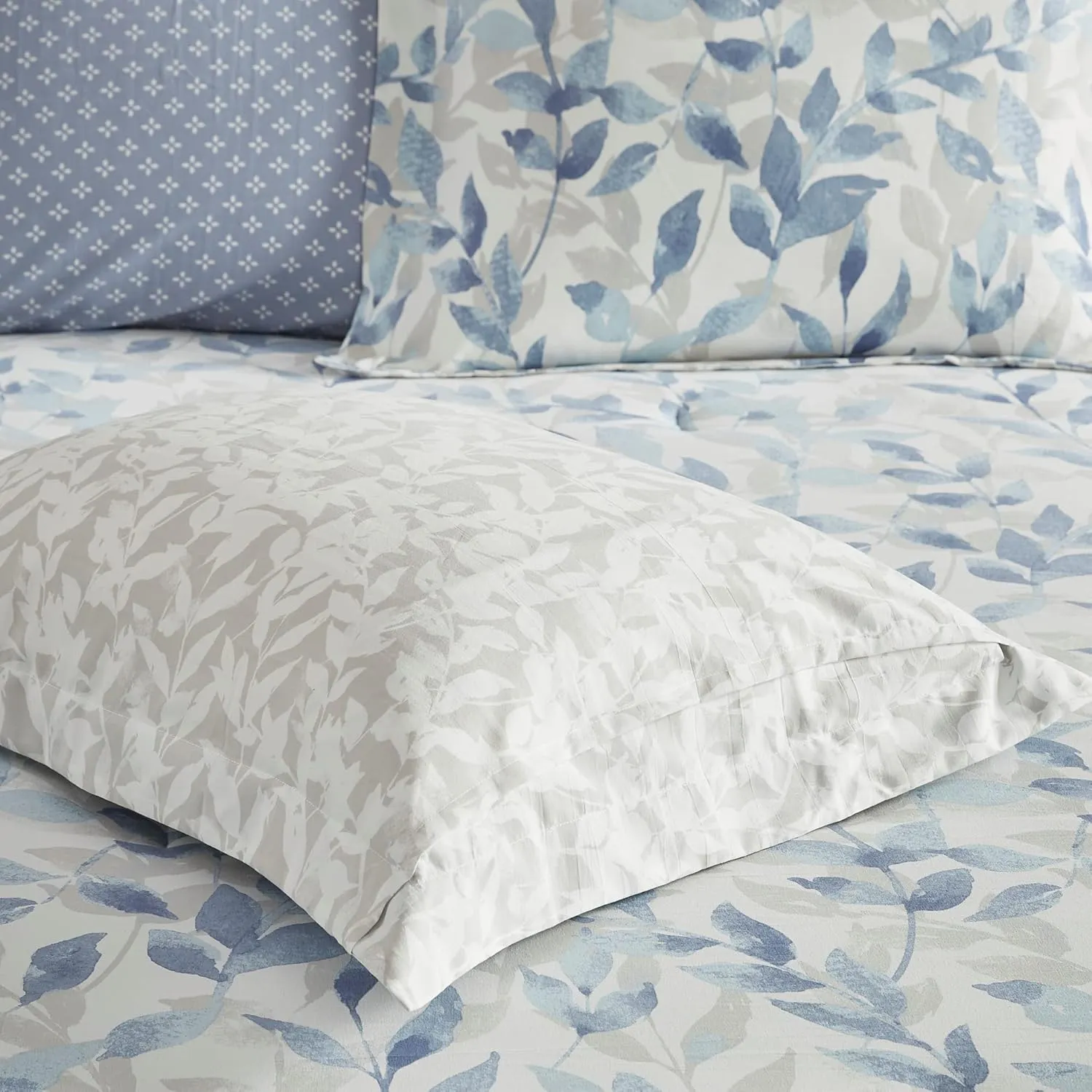 Madison Park Essentials Cozy Bed in a Bag Reversible Comforter with Complete Sheet Set - Modern Botanical Print All Season Cover, Shams, Decorative Pillow, Queen(90"x90"), Blue 8 Piece