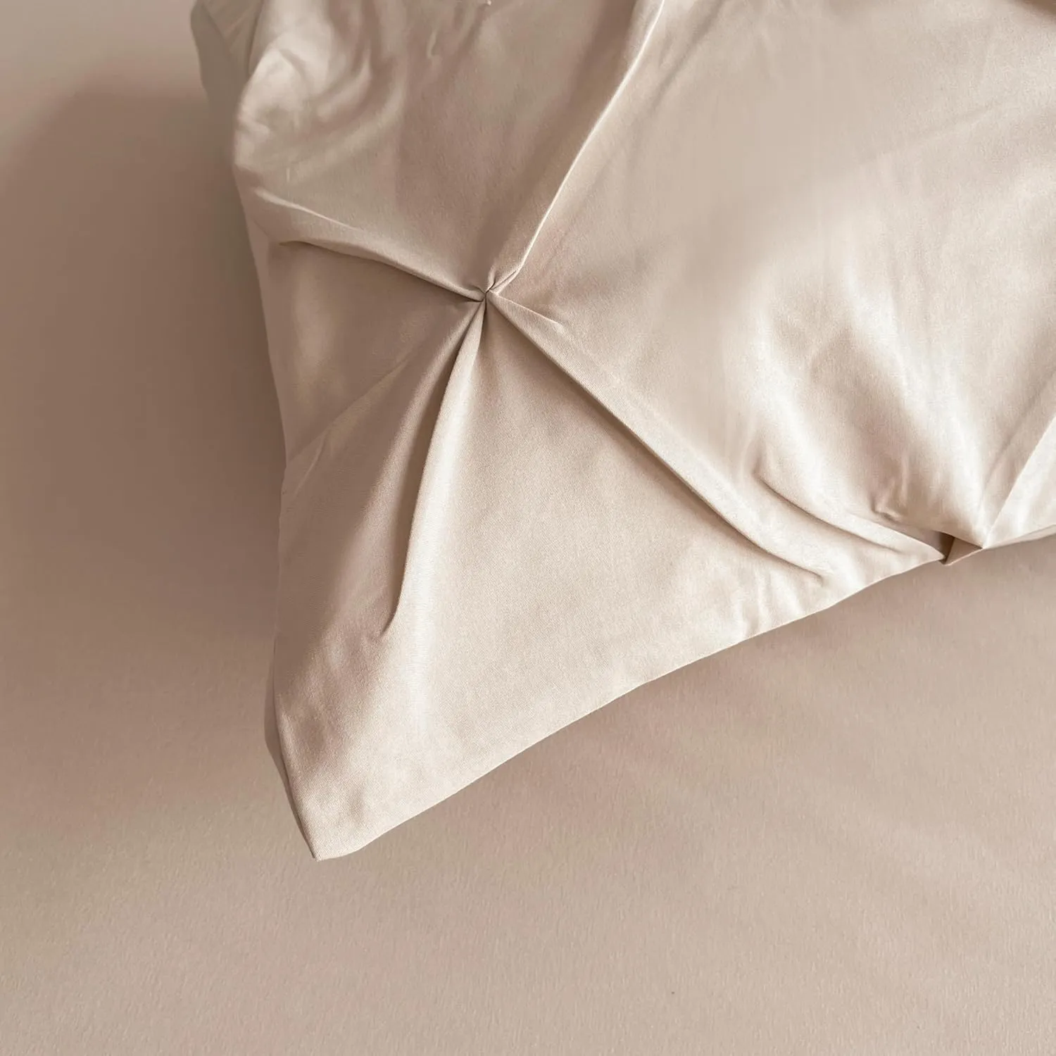 Maple&Stone Beige Comforter Set Queen, 7 Pieces Bed in a Bag Queen, Pintuck Bedding Sets with Comforter, Sheets, Pillowcases & Shams - Beige