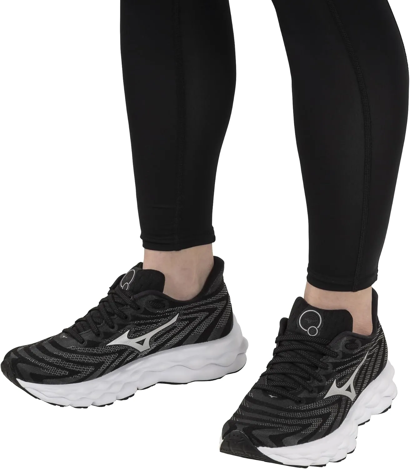 Mizuno Women's Wave Sky 8 Running Shoe