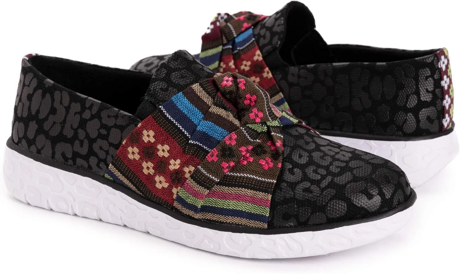 MUK LUKS Women's Boardwalk Steppingout-Black Leopard Loafer