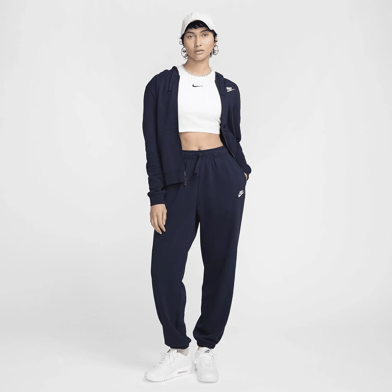 Nike Sportswear Club Fleece Women's Mid-Rise Oversized Sweatpants (DQ5800-451, Obsidian/White)