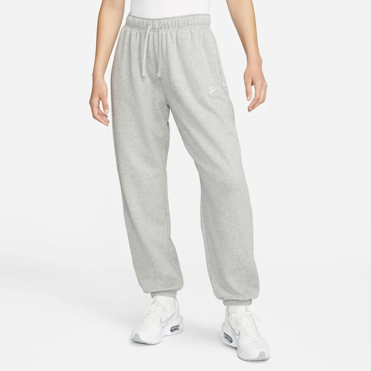 Nike Women's Sportswear Club Fleece Mid-Rise Oversized Sweatpants