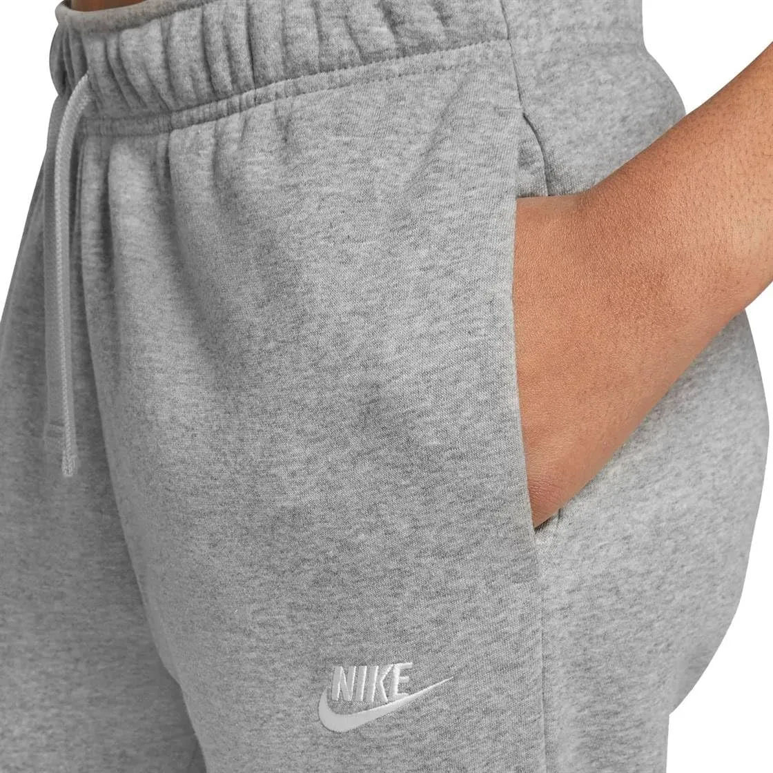 Nike Women's Sporty