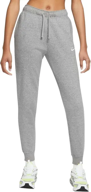 Nike Women's Sporty