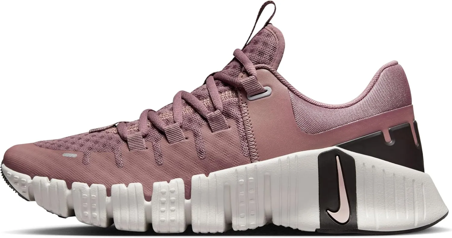 Nike Women's Training Shoes, Smokey Mauve Platinum Violet Light Bone, 7.5 US