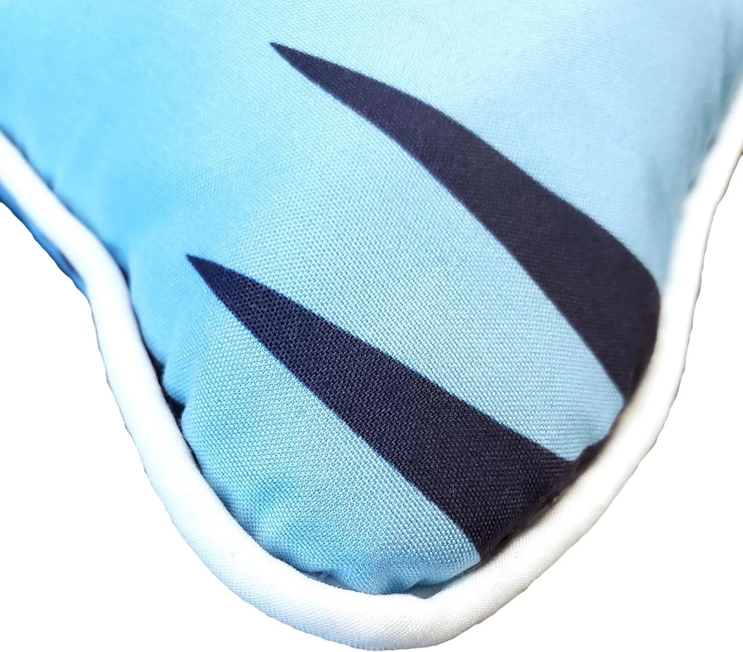 Northwest Classics Bed in a Bag with Decorative Pillow, 8-Piece Full, Shark Adventure