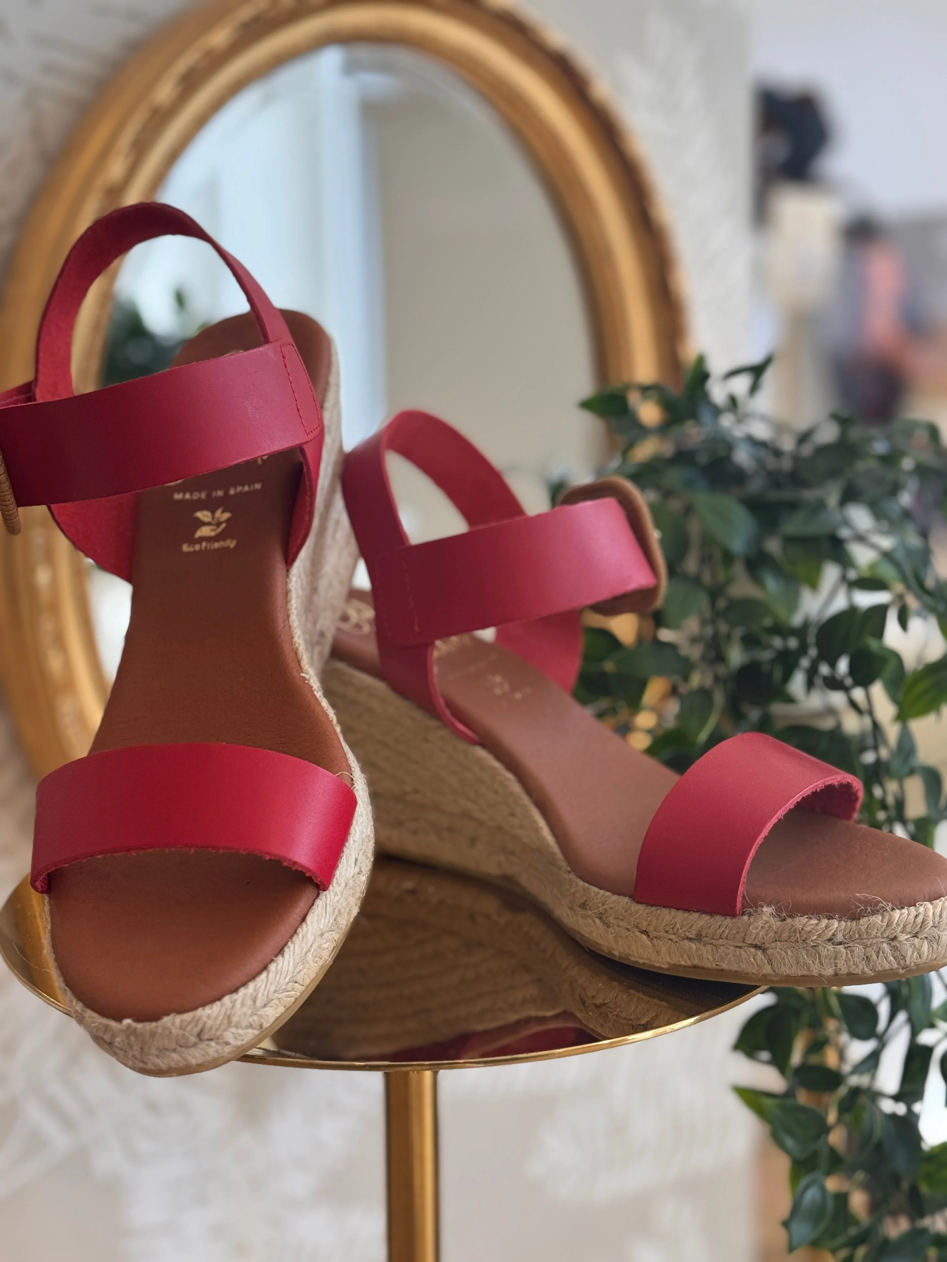 Oh My Sandals Frida Sandal