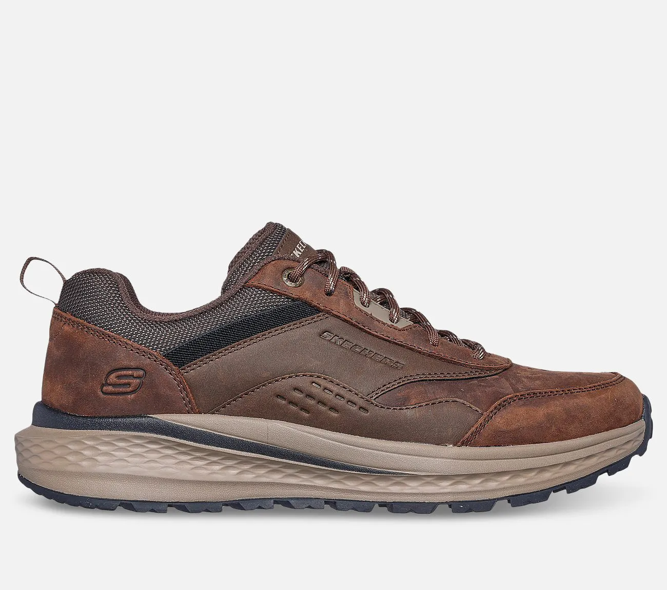 Relaxed Fit: Slade - Peralto
