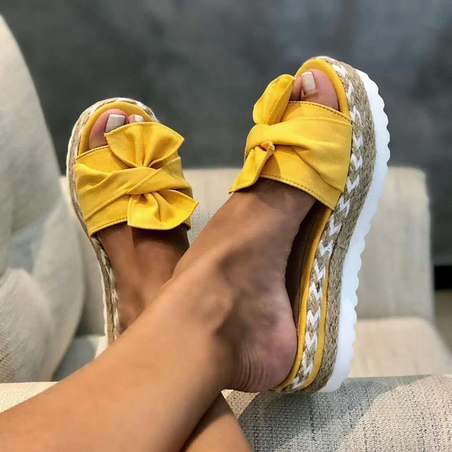 Sandals for Women 2025 Casual Summer Flat Platform Slip On Comfortable Slippers Trendy Flip Flops Sandal