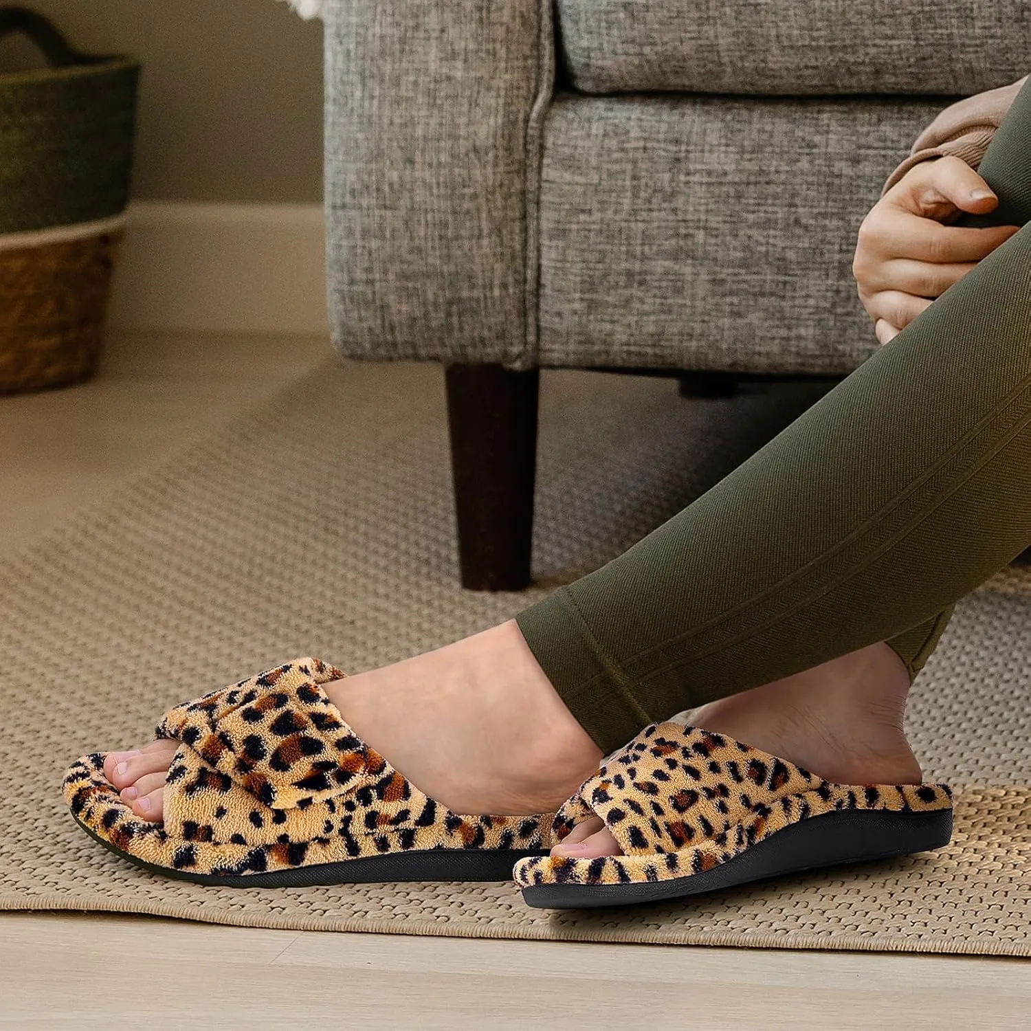 shevalues Orthopedic Slippers for Women with Arch Support Adjustable Open Toe House Shoes for Plantar Fasciitis