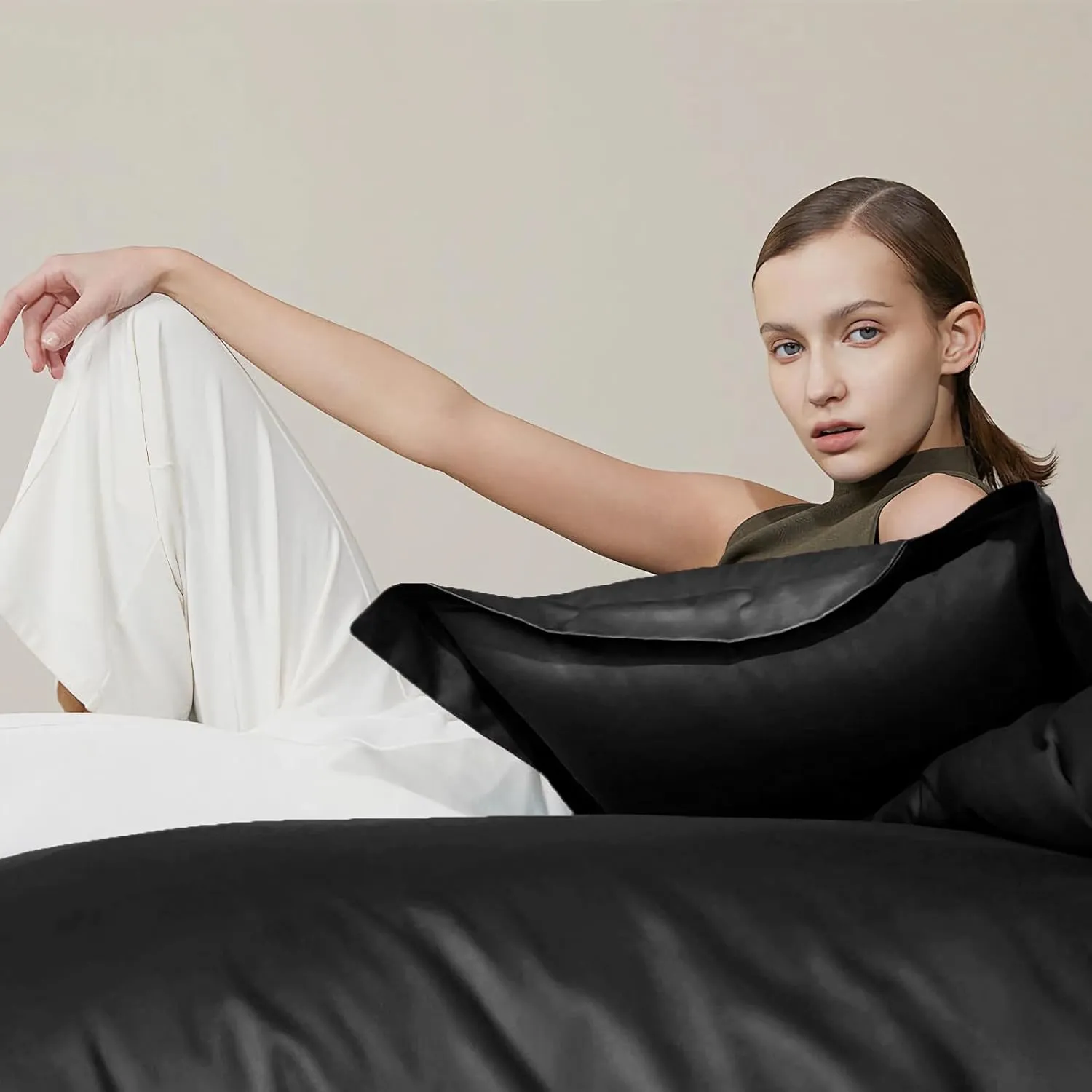 Silk Like Satin Bed Sheets, 6-Piece Black California King Size Satin Sheets for Hair and Skin, Luxury Silky Bedding Set with Deep Pocket for Mattress (California King, Black)