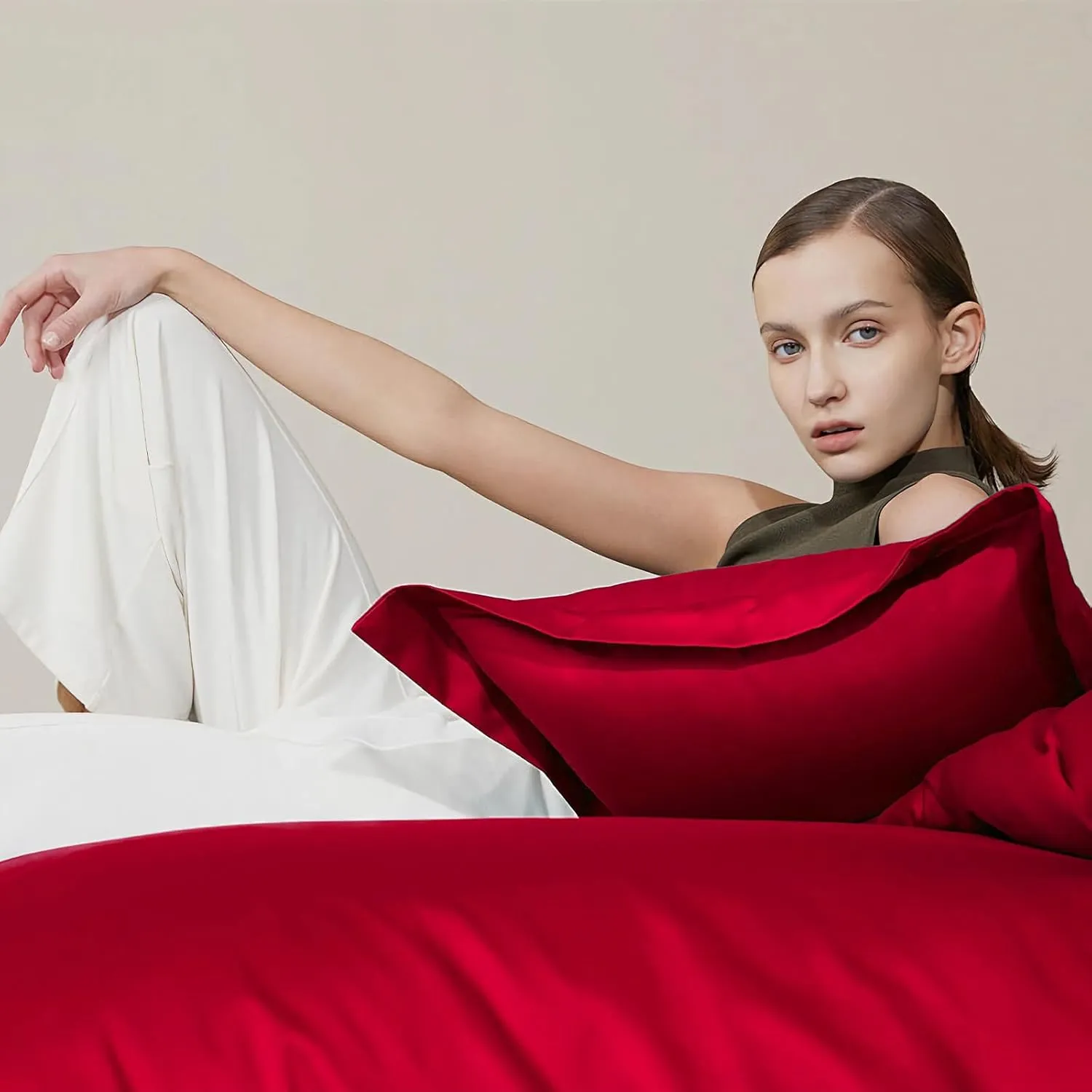 Silk Like Satin Bed Sheets, 6-Piece Burgundy California King Size Satin Sheets for Hair and Skin, Luxury Silky Bedding Set with Deep Pocket for Mattress (California King, Burgundy)