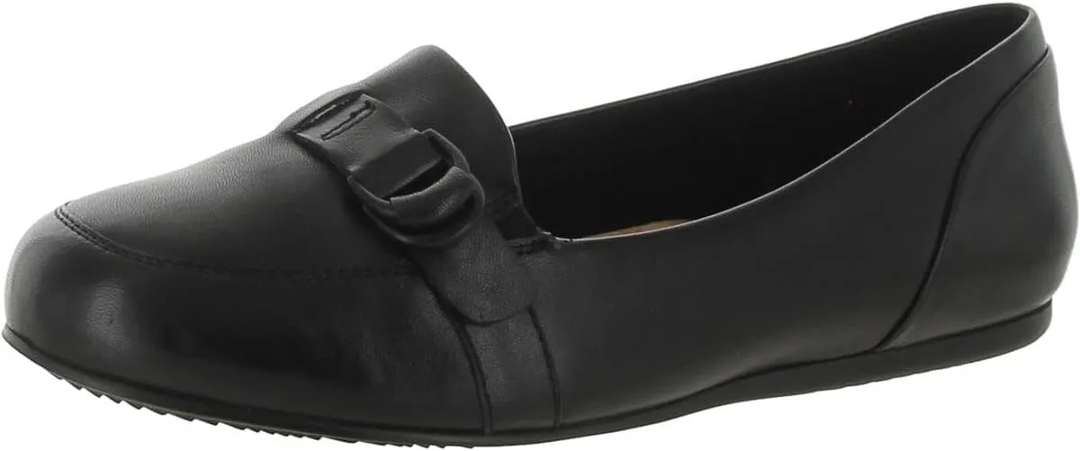 SoftWalk Women's Serra Loafer Flat