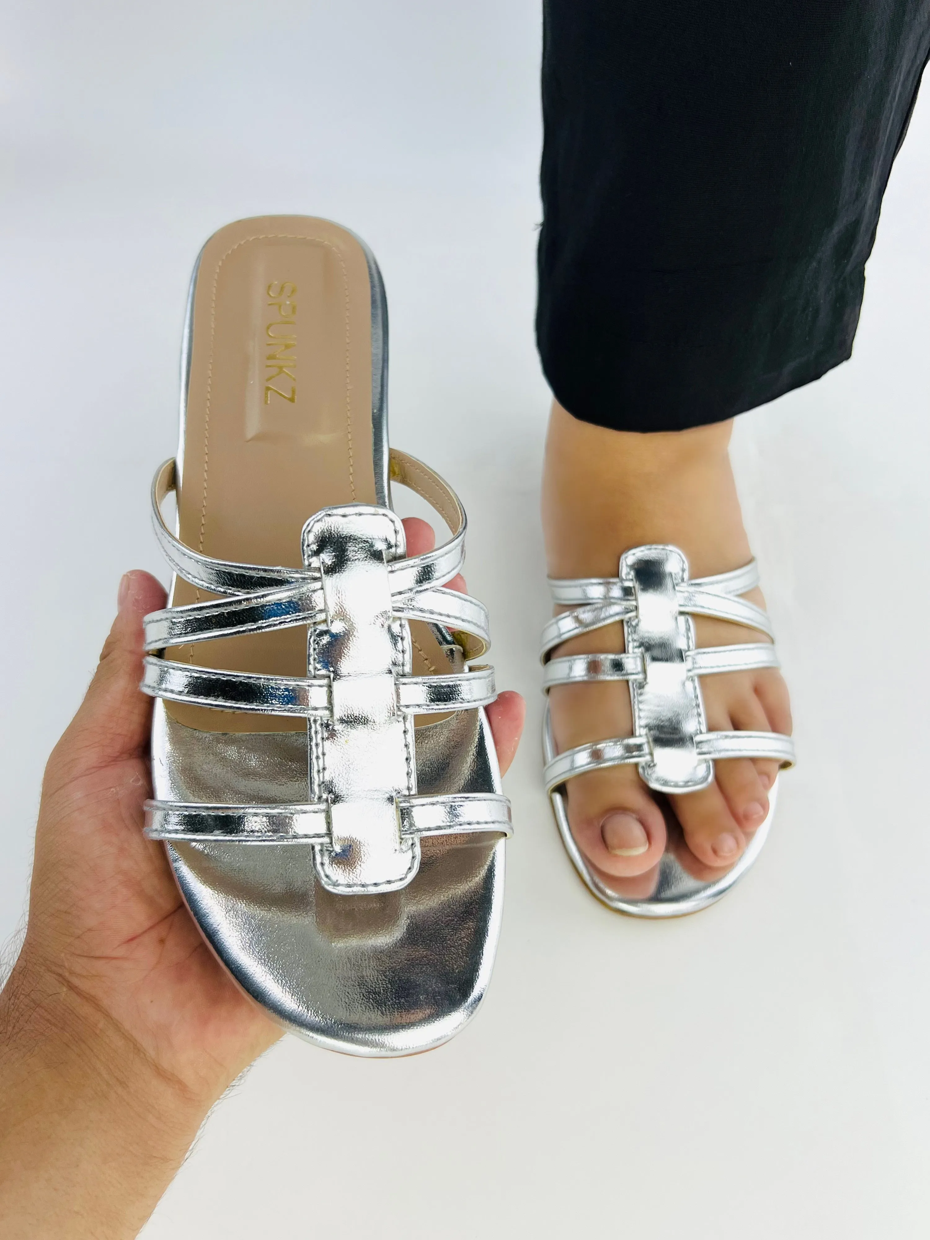 Spunkz Bella Silver open-toe leather flat sandals-11075