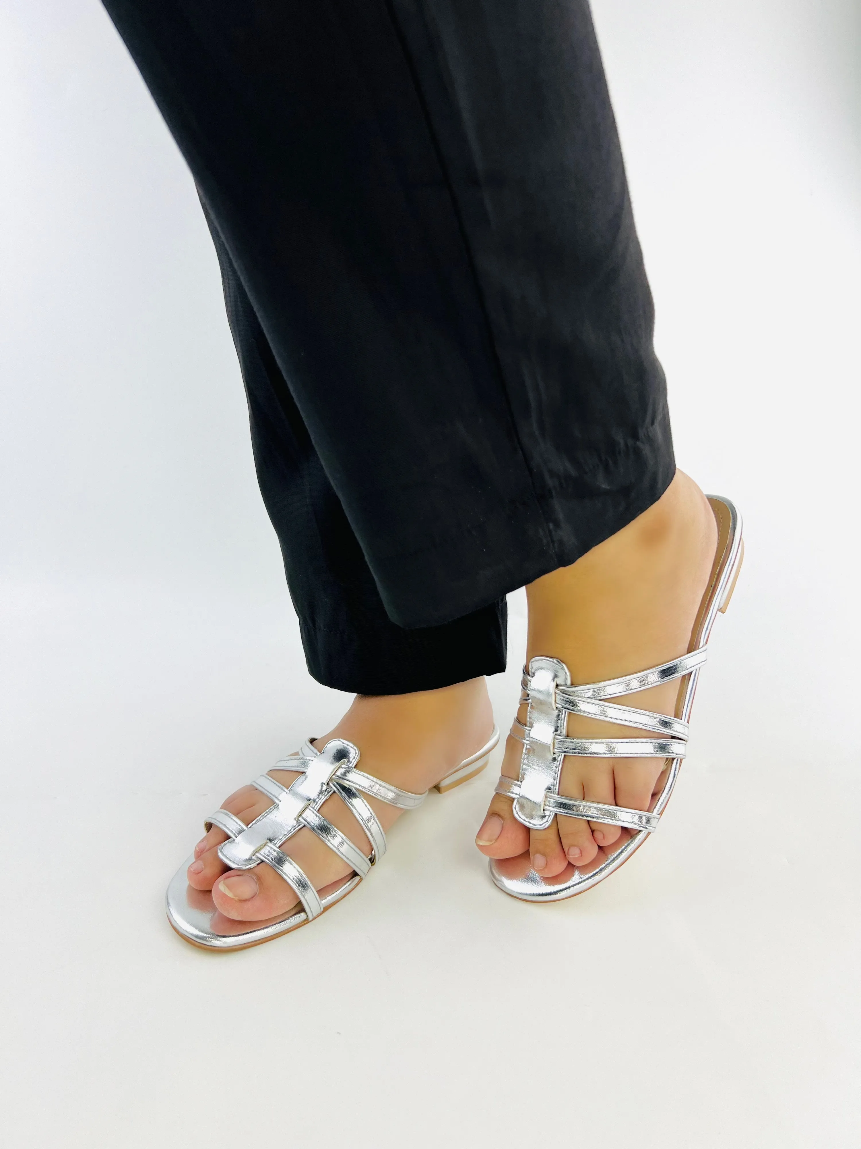 Spunkz Bella Silver open-toe leather flat sandals-11075
